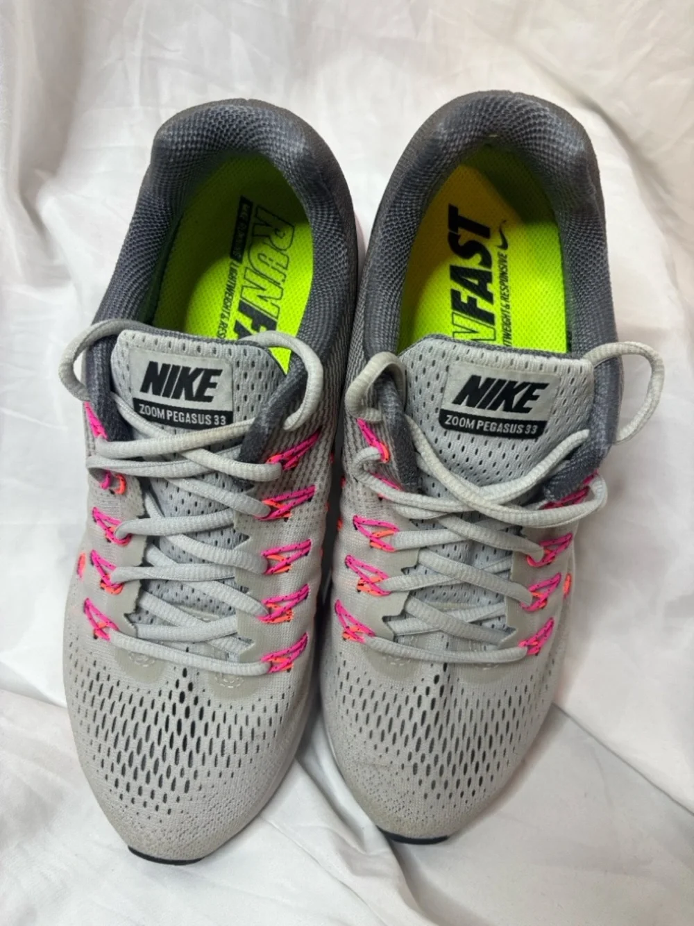 Nike Women’s Zoom Pegasus 33 - Picture 4 of 10